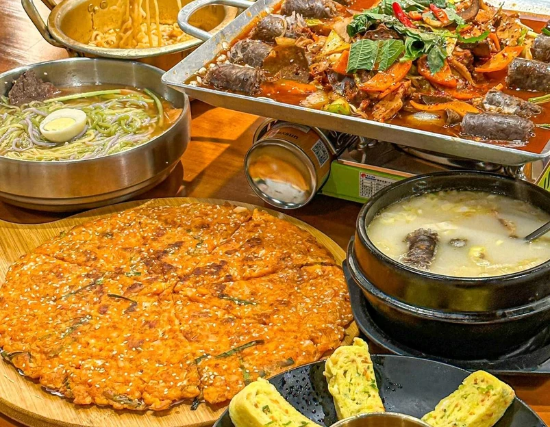 海云台韩式汤饭(体育西店) - 广州市旅游 1