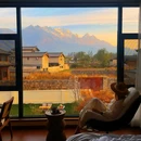 雪洛轻奢·日照金山丨设计师民宿SnowMountainSceneryVilla - 丽江市旅游 缩略图 1