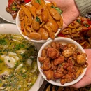 老妈烧菜馆(桃花岛店) - 武汉市旅游 缩略图 1