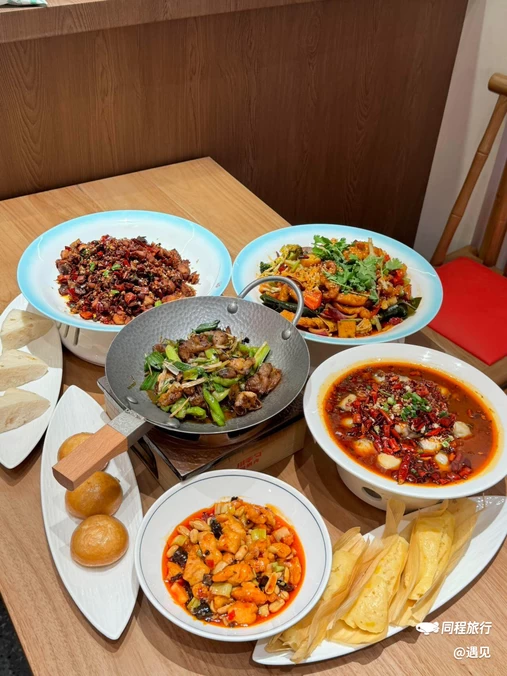 川手勺回锅肉川菜小炒·非遗酱香回锅肉(槐房万达店) - 北京市旅游