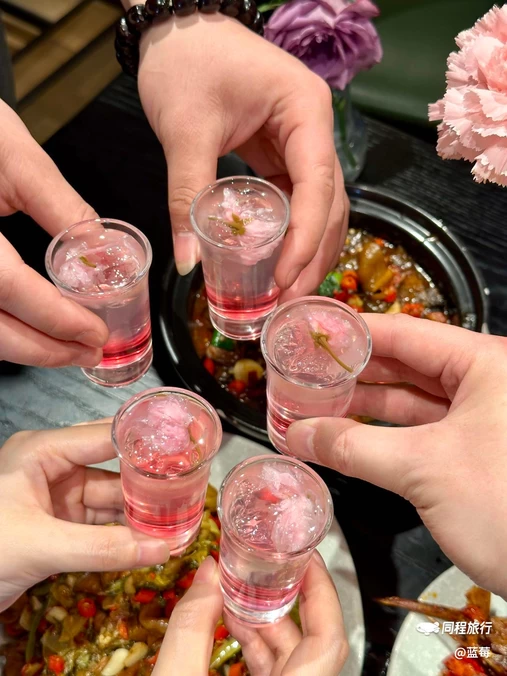 清晨落夜小酒馆 - 上海市旅游