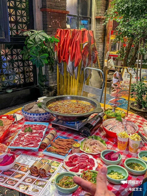 汉宫往事原味老火锅(都市花园店) - 重庆市旅游