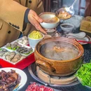 芜煨不治碳炉鸡煲(荣盛华府店) - 芜湖市旅游 缩略图 1