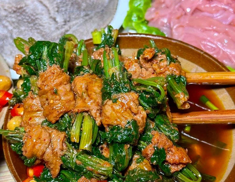 渝亮串串香(枇杷山正街店) - 重庆市旅游 1