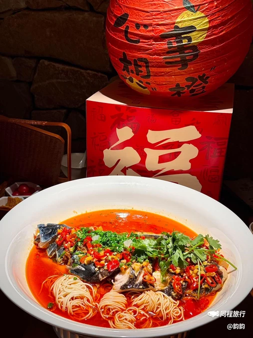 新安江畔·管家大院·建德菜(西湖文化广场店) - 杭州市旅游