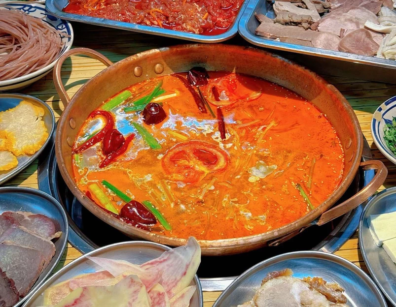 洱火云南酸菜牛肉火锅(北京首店) - 北京市旅游 1