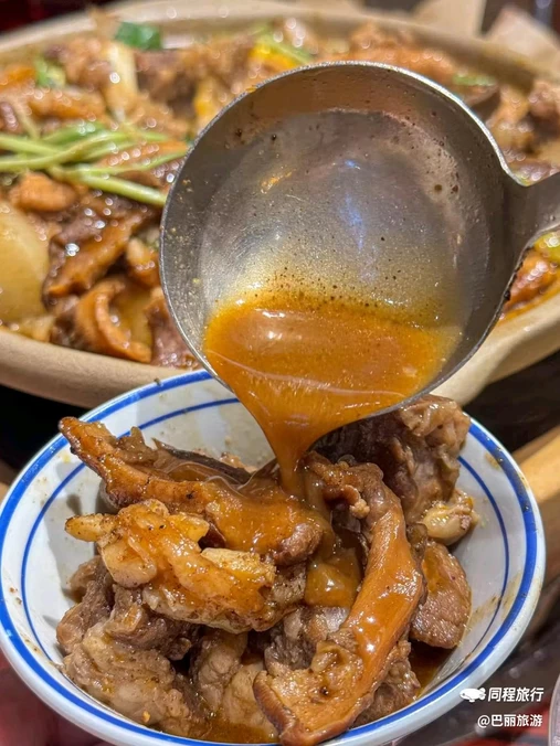 沙胆彪炭炉牛杂煲(杭州龙湖滨江天街店) - 杭州市旅游