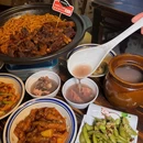 回味黑鸭煲·始于2006(福州街店) - 银川市旅游 缩略图 1