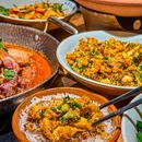 吃饭皇帝大·土家民族菜(龙湖滨江天街店) - 杭州市旅游 缩略图 9