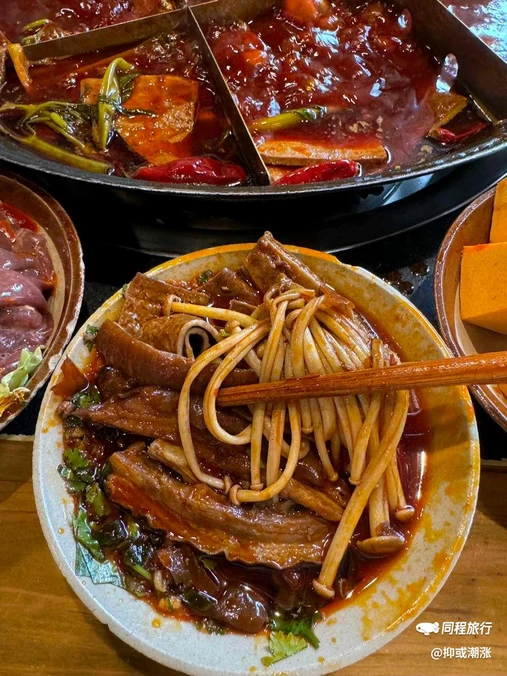 三禾源老火锅(松石店) - 重庆市旅游