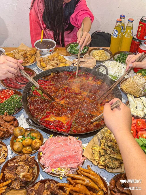乐至火锅馆(融景城臻苑店) - 重庆市旅游