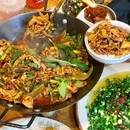 毛辣果虾酸牛肉火锅(甲秀楼店) - 贵阳市旅游 缩略图 3