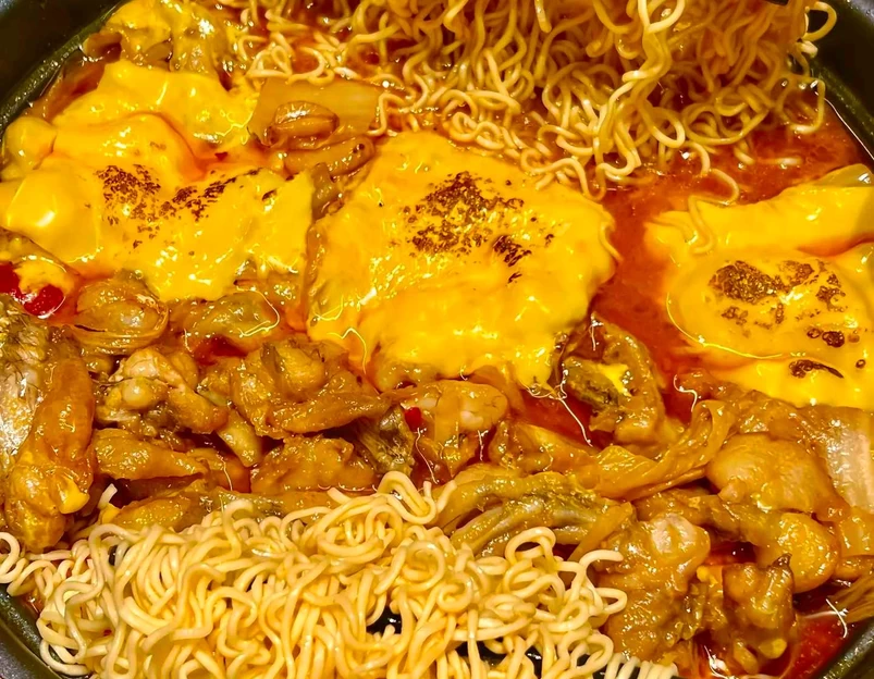 臻享無招牌铁锅烤蛙(珠海家和城广场店) - 珠海市旅游 1