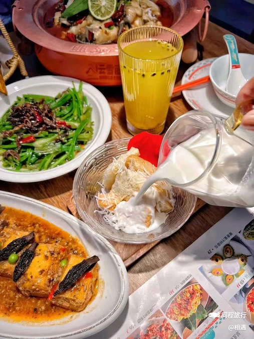 云雪丽·木府土司文化餐厅(木府店) - 丽江市旅游