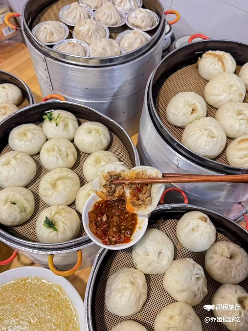 笼笼香土猪肉包子(学院路店) - 杭州市旅游
