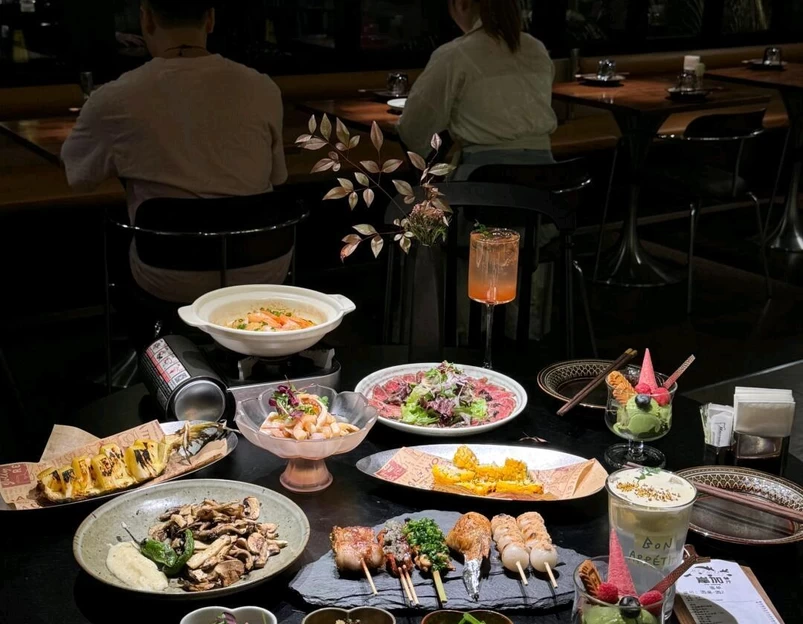 一叶一世界藏茶素火锅(北京山水铂宫店) - 北京旅游 1