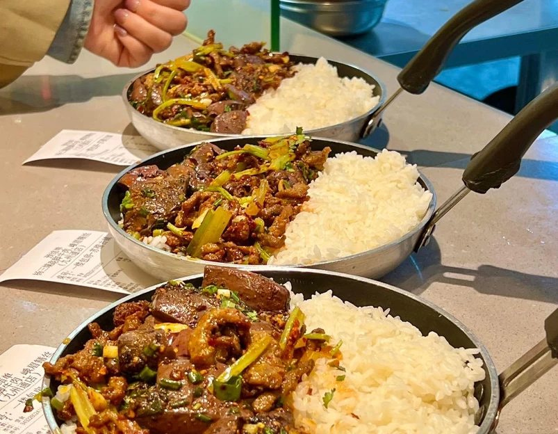 杨三孃跷脚牛肉(王家湾店) - 武汉市旅游 1