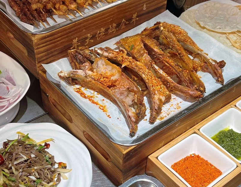 羊大佬烤全羊(五棵松店) - 北京市旅游 1