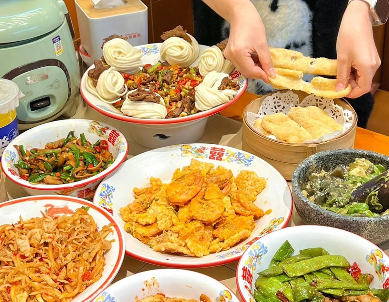 冯双囍·小炒湘菜(江汉路新佳丽店) - 武汉市旅游 1