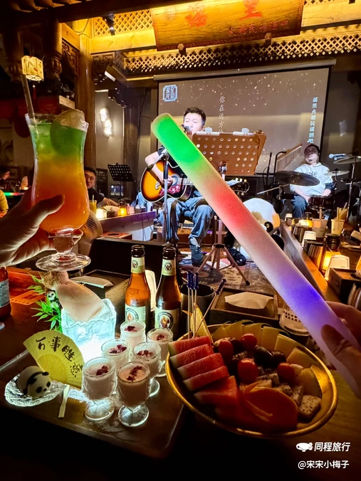 成都春熙路希尔顿欢朋酒店 - 成都旅游