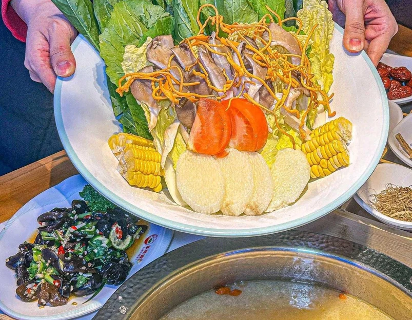 滇喜云南菜 野生菌火锅炒菜 - 北京市旅游 1