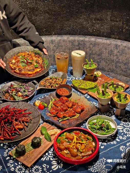 苍山云贵Bistro(万象天地店) - 上海市旅游