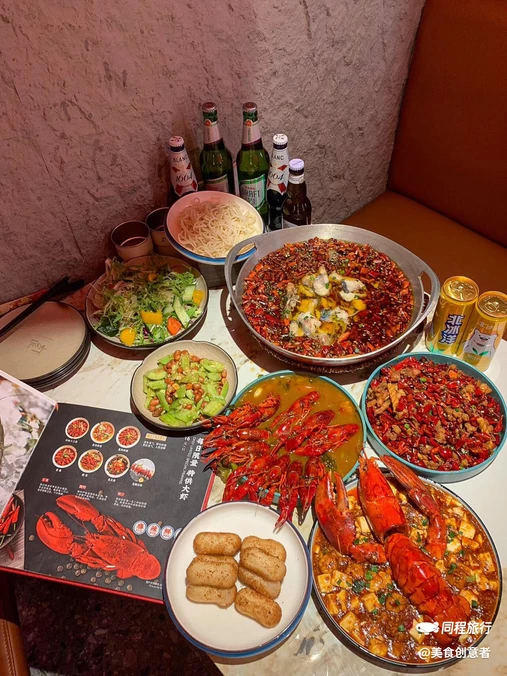 虾匠手抓小龙虾·烧烤精酿(国贸花园店) - 北京市旅游