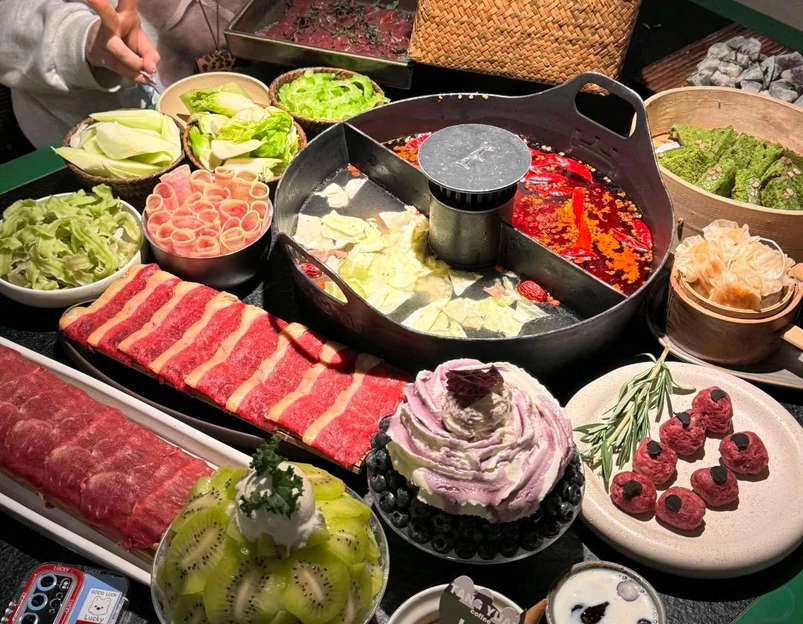 三出山火锅(万象天地店) - 南京市旅游 1