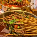 熊猫吃不胖.串串料理(粮道街店) - 武汉市旅游 缩略图 1