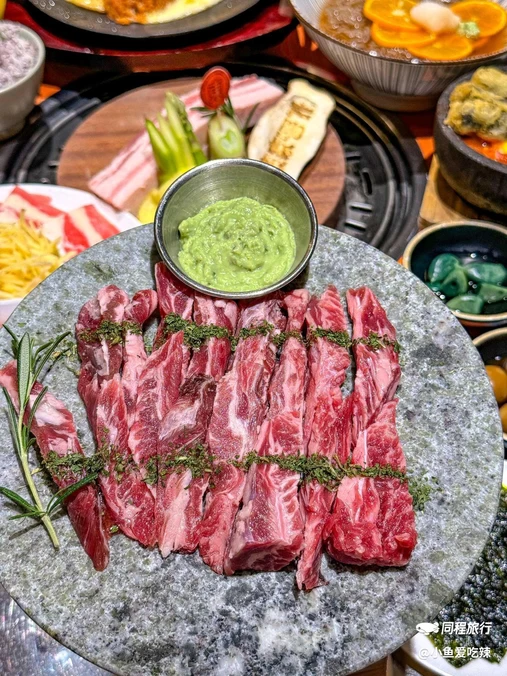 东家布车·韩国烤肉料理(城南·复地店) - 长沙市旅游