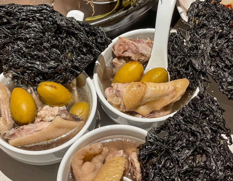 潮八珍橄榄鸡煲(万象天地店) - 深圳市旅游 1