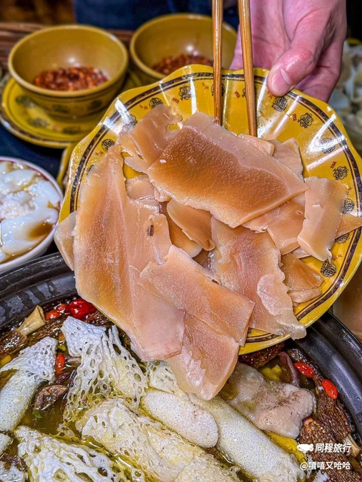 明氏老山鱿鱼鸡(南坪总店) - 重庆市旅游