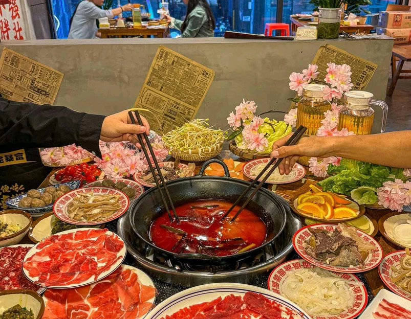 观音桥步行街 - 重庆市旅游 1