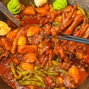 山河屯铁锅炖·非遗东北菜(西乡店) - 深圳市旅游 缩略图 5