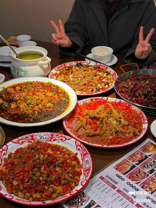 张公猛火自贡爆炒(德商店) - 成都市旅游