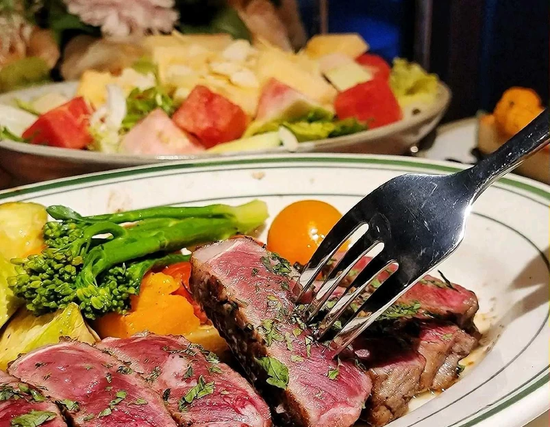 MEAT吃肉酒肆·牛排馆(龙岗万科店) - 深圳市旅游 1
