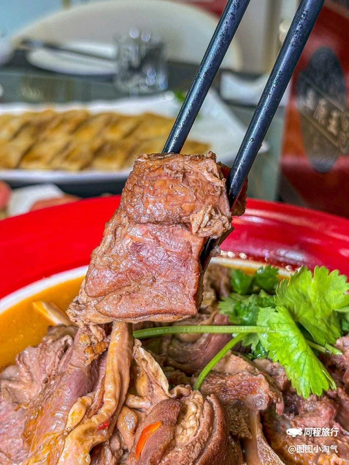 庖园蒙餐·手把肉·羊蝎子(国贸店) - 北京市旅游
