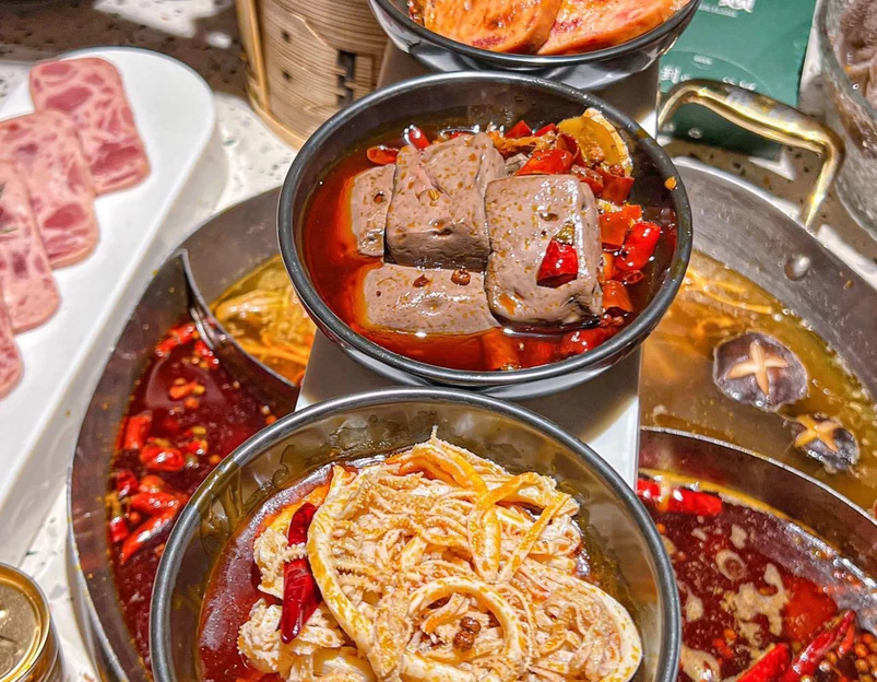 翠焱火锅·鲜货烧烤(万科里店) - 深圳市旅游 1