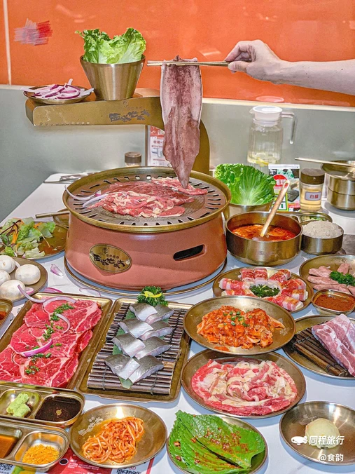 西塔老太太泥炉烤肉(深圳龙华天虹购物中心店) - 深圳市旅游