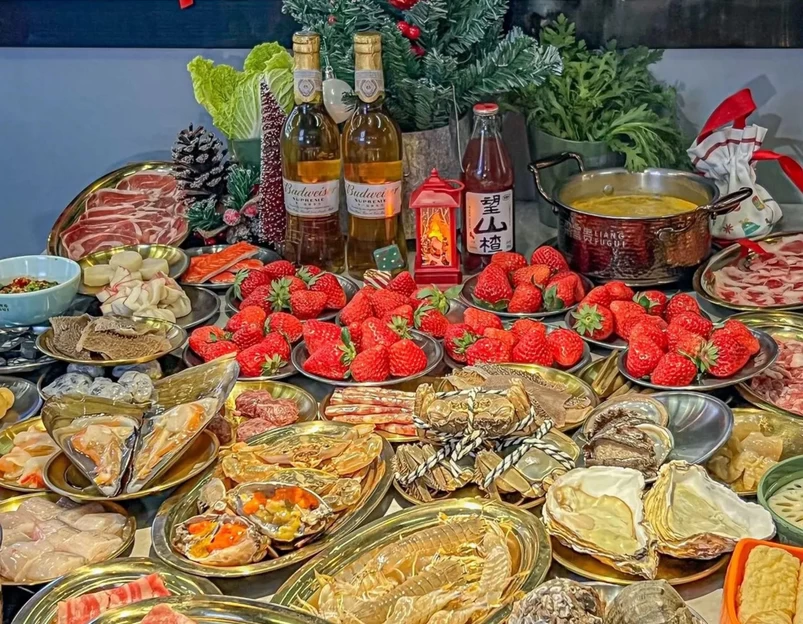 梁富贵·海鲜集市火锅(滨江店) - 宁波市旅游 1