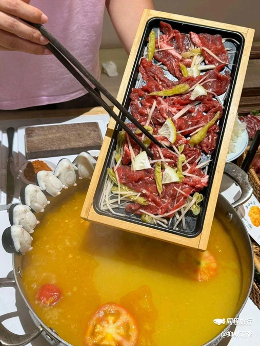 庖丁家水煮牛排火锅(南滨路1891店) - 重庆市旅游