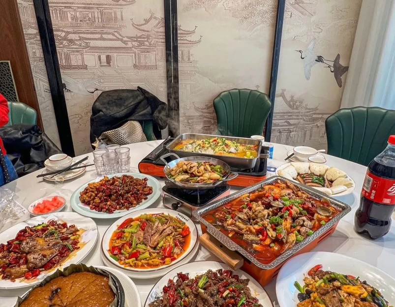 渝乡人家川菜馆(花园里店) - 宁波市旅游 1