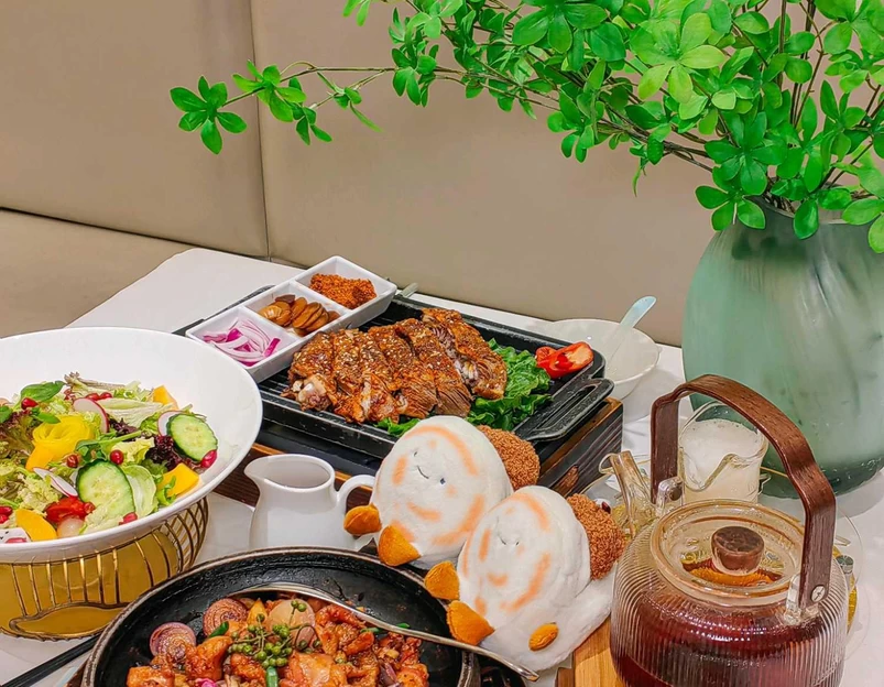 大秦小宴·新派西北(万象城店) - 重庆市旅游 1