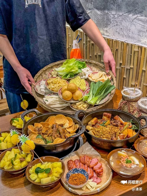 唐人锅鸡公煲l烤鱼(托乐嘉店) - 南京市旅游
