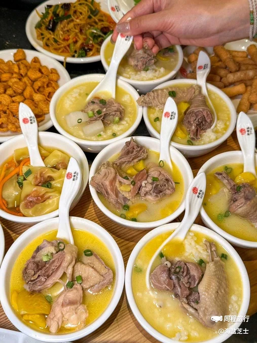 拾味弘鸡汤爱上牛肉(鎏嘉码头店) - 重庆市旅游