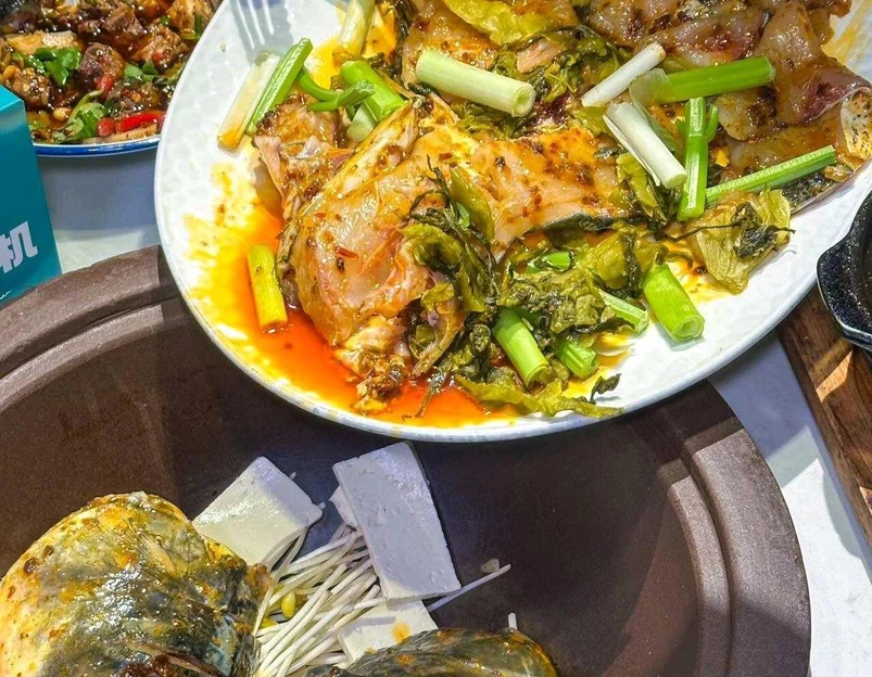 鱼司机汽锅生态鱼(鸳鸯店) - 重庆市旅游 1
