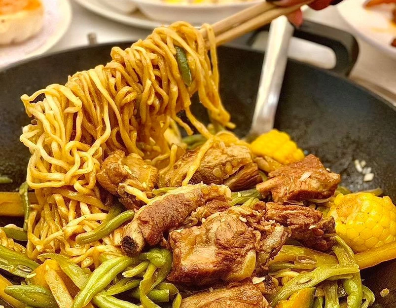 桃府焖面(泰达永旺店) - 天津市旅游 1