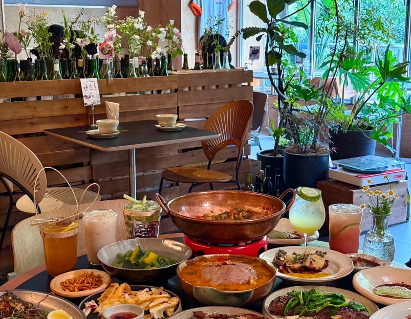 麒麟山市·菜场云贵川bistro - 杭州市旅游 1