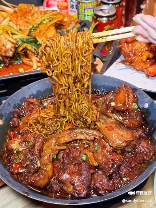 阿遇烧烤(龙舟路店) - 成都市旅游