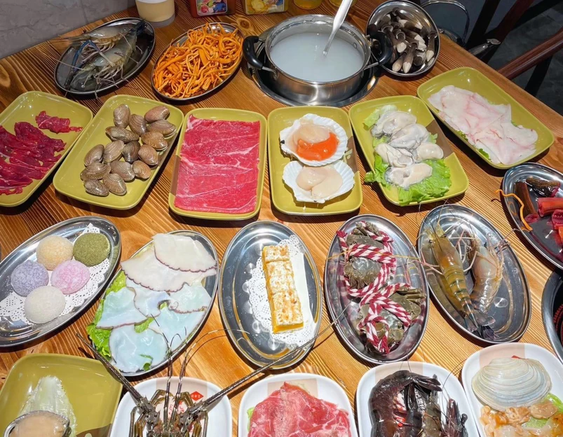 粤陈记煲仔粥(天河南二路店) - 广州市旅游 1